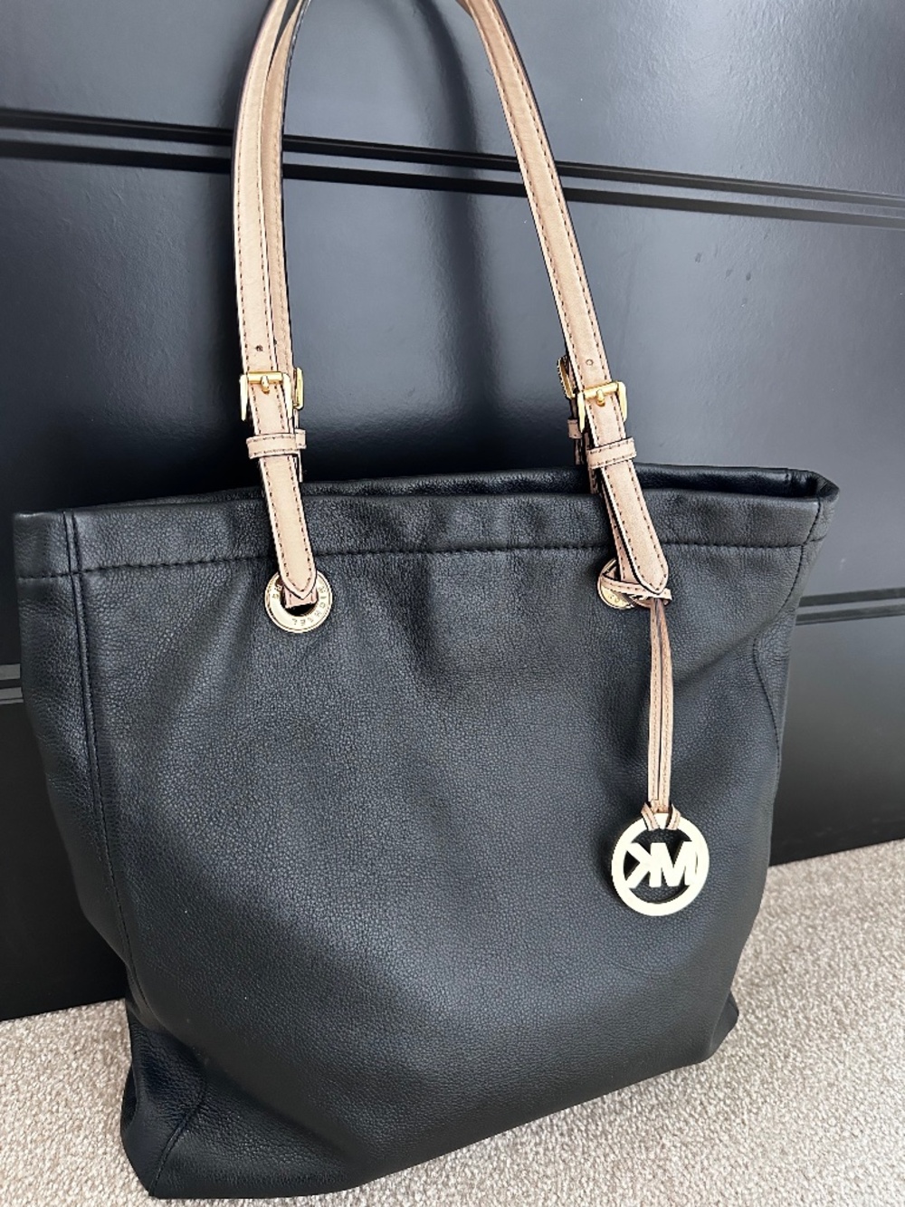 Michael Kors Leather handbag